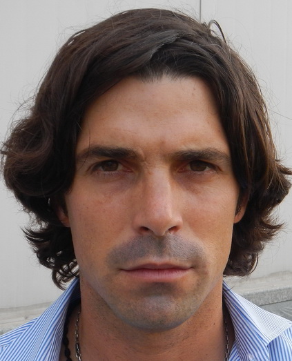 Nacho Figueras - 6 Goal Handicap. Age 35 in 2012. He comes from Vienticinco De Mayo (2.5 hours SW of Buenos Aires). His favorite shot is nearside back. - picAPgauchoNachoFigueras